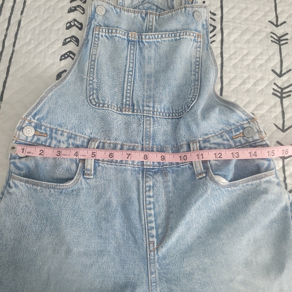 Old Navy overalls - Picture 9 of 10